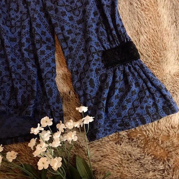 NWOT Lucky Brand blue black top - Picture 4 of 10